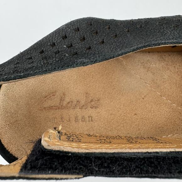 Clarks Artisan Shoes Womens Size 8.5 Black Wedge Sandals‎ Clarene Perforated - Picture 2 of 10